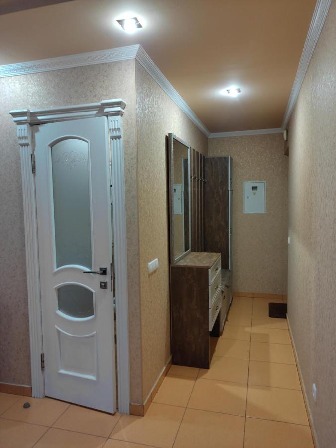 Comfortable Apartment Kremencsuk Kültér fotó